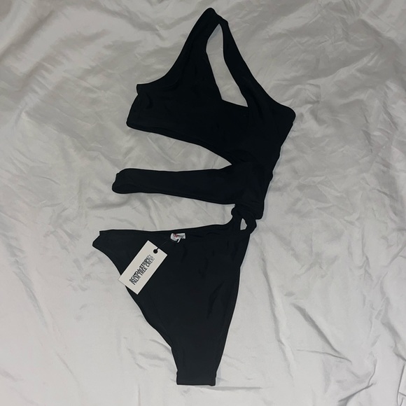 Solid & Striped Palm Beach Crew Bathing Suit - Picture 1 of 5